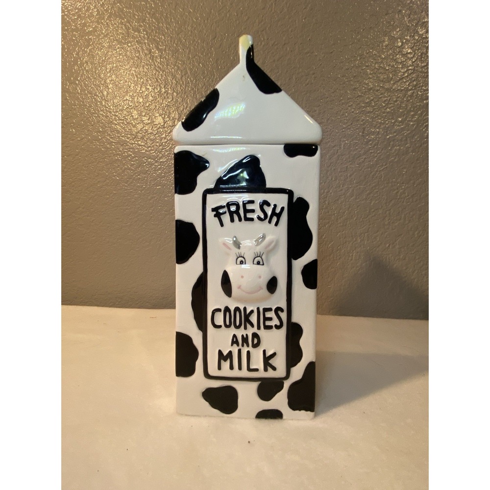 Houston Harvest Fresh Cookies & Milk 1/2 Gallon Milk Carton Cow Spot Cookie Jar